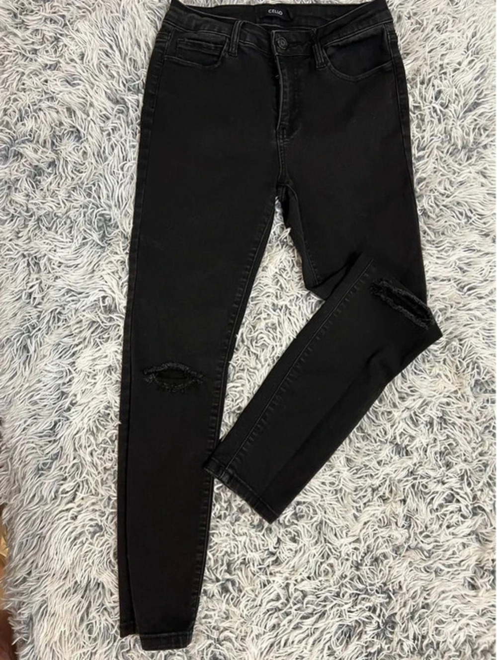 Cello Black Distressed Skinny Jeans Size 7